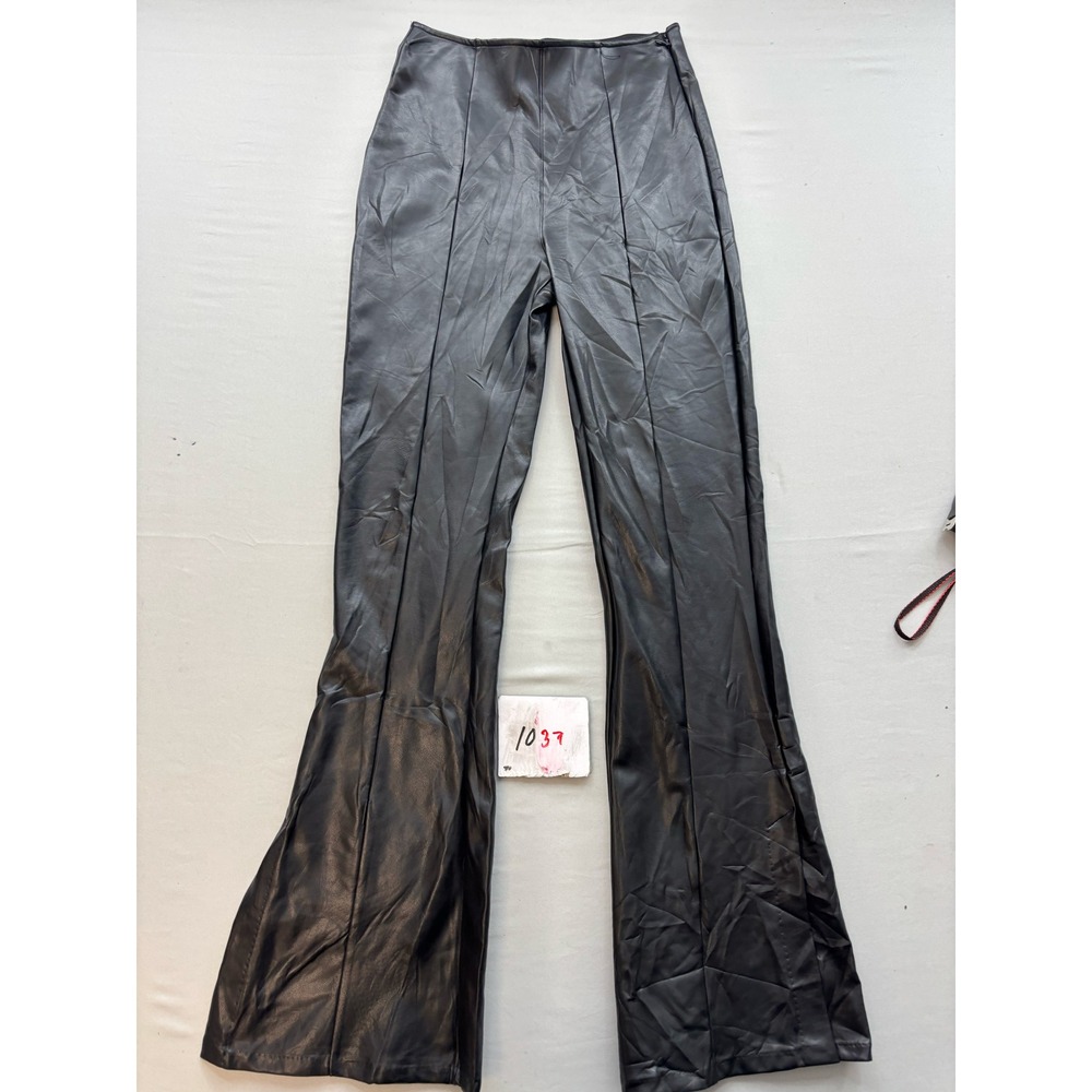 Abercrombie & Fitch Black Vegan Leather Flare Pants High Rise Seam Front XS